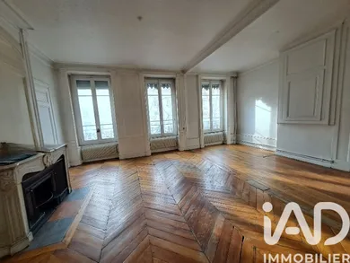 Duplex in Lyon (69003)