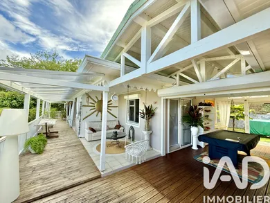 House in Sainte-Marie (97230)