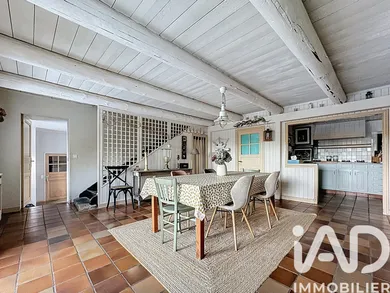 Maison de campagne à Grandval (63890)
