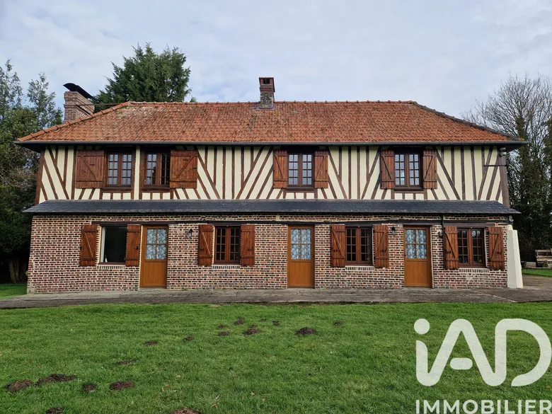 Maison 7 pièces 131 m² · à Ouilly-du-Houley · 131,1 m² · 289 900 €