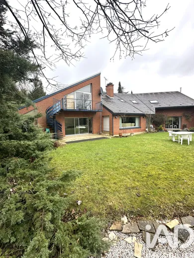 Architectural house in Avion (62210)