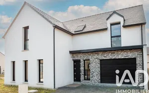 House in Saint-Barthélemy-d'Anjou (49124)