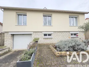 House in La Rochette (77000)