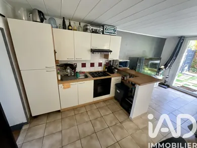 Apartment in Marcoussis (91460)