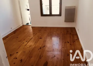 Apartment in Montreuil (93100)