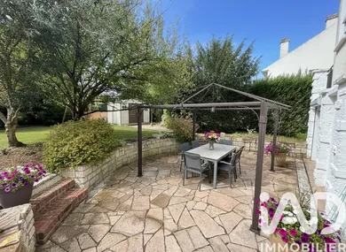 Maison à Noisy-le-Grand (93160)