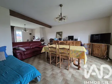 Maison à Val en Vignes (79290)