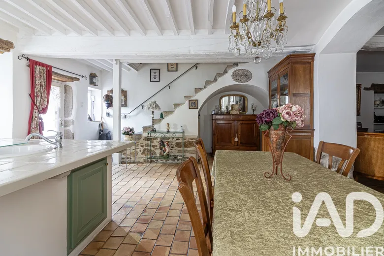 Maison 6 pièces 162 m² · à Saint-Laurent-d'Agny · 162 m² · 415 000 €