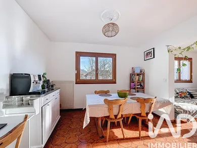 Maison traditionnelle à Contamine-sur-Arve (74130)