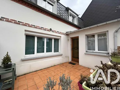 Maison de ville à Lillebonne (76170)