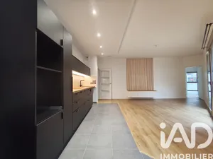 Apartment in Saint-Denis (93200)