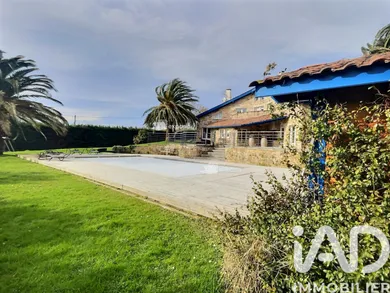 Maison d'architecte à Urrugne (64122)