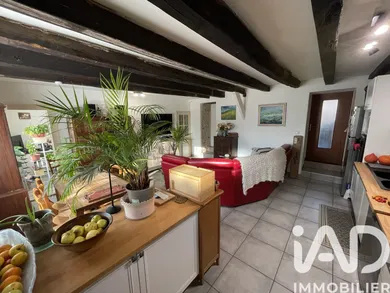 Maison à Montmorillon (86500)