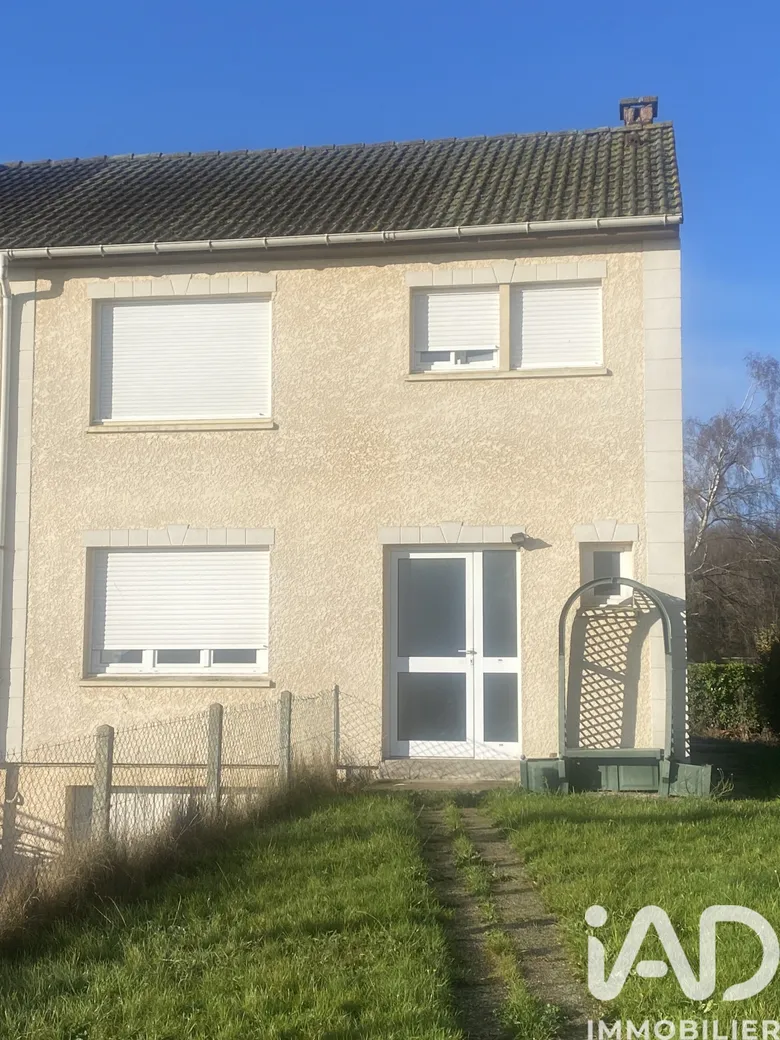 Maison 5 pièces 88 m² · à Poix-de-Picardie · 88 m² · 120 000 €