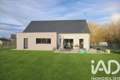 Maison traditionnelle à Huismes (37420)