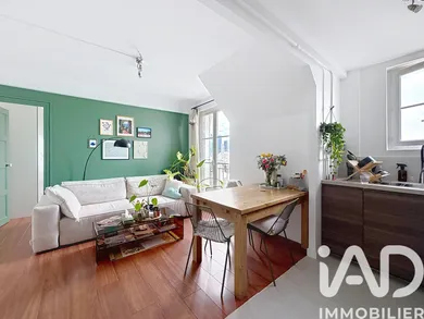 Apartment in Courbevoie (92400)