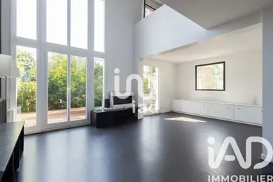 Maison à Saint-Cloud (92210)