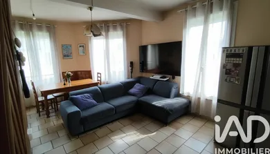 Duplex in Arnouville (95400)