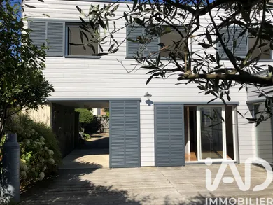 House in Chatou (78400)