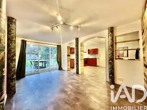 Townhouse in Quimper (29000)