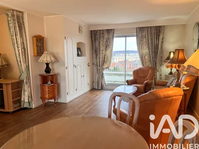 Appartement à Compiègne (60200)