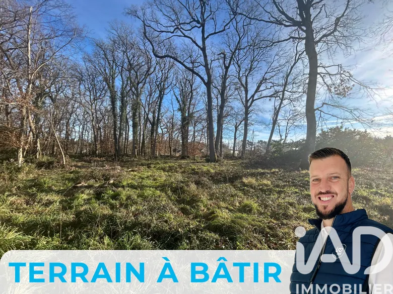 Terrain à bâtir à Cellettes (41120) · 89 500 €