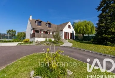 Maison à Maule (78580)