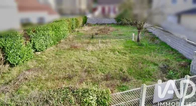 Land in Saint-Ouen-l'Aumône (95310)