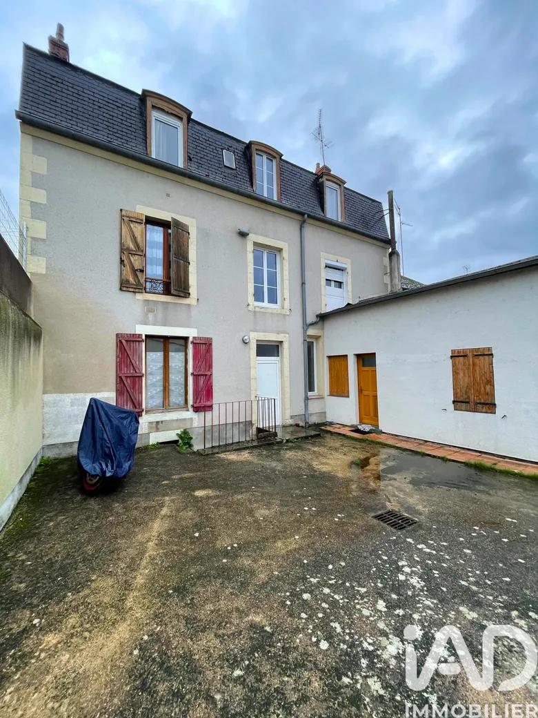 Appartement 2 pièces 37 m² · à Bourges · 37 m² · 55 000 €