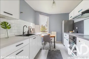 Apartment in Longjumeau (91160)