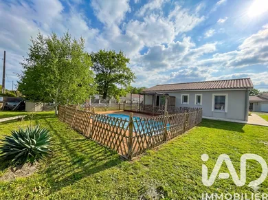 House in Carcans (33121)