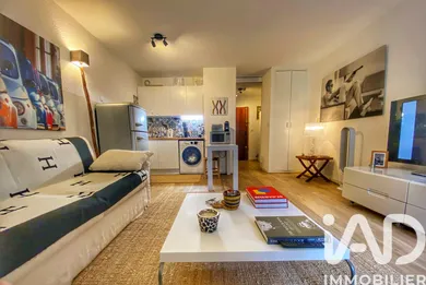 Studio à Saint-Tropez (83990)