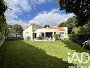 Maison à La Roche-sur-Yon (85000)