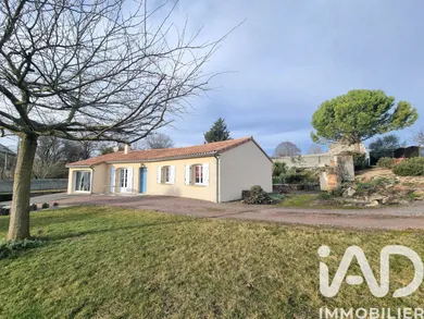 House in Le Puy-Notre-Dame (49260)