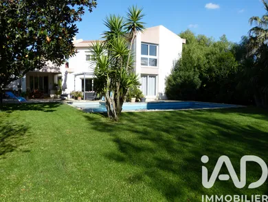Maison d'architecte à Canohès (66680)