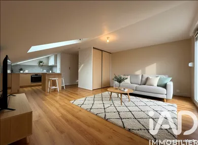 Appartement à Évry (91000)