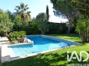 Maison d'architecte à Canohès (66680)