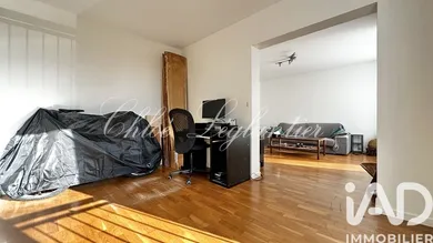 Apartment in Crosne (91560)
