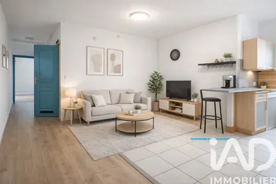Apartment in Saint-Étienne (42000)