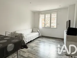 Apartment in Toulon (83000)