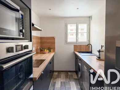 Apartment in Toulon (83000)