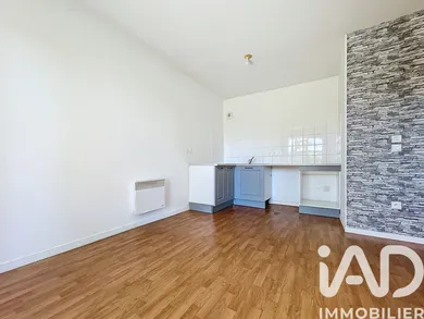 Apartment in Gien (45500)