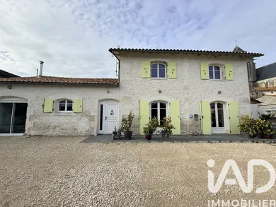 Townhouse in Lonzac (17520)