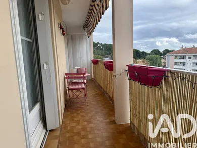 Apartment in Toulon (83200)