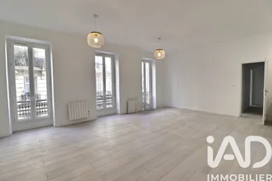 Apartment in Marseille (13008)