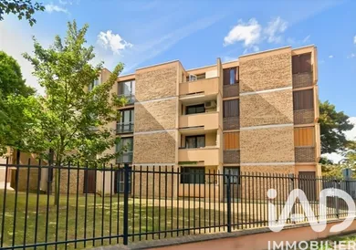 Apartment in Gonesse (95500)