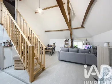 Immeuble à Boussières-sur-Sambre (59330)