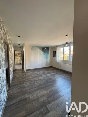 Appartement à La Mézière (35520)