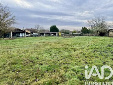 Terrain à bâtir à La Brède (33650)