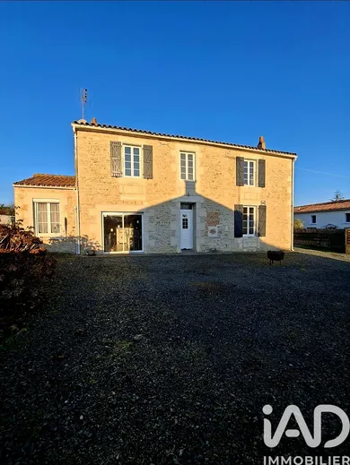 House in Saint-Jean-de-Beugné (85210)